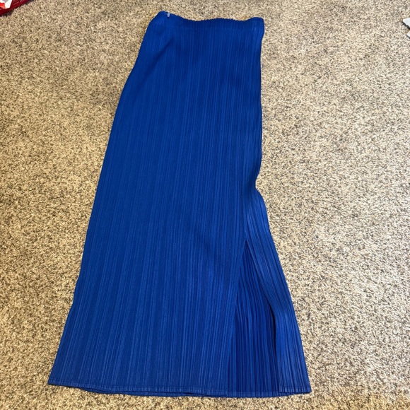 Pleats Please by Issey Miyake pleated blue Midi Skirt XS - Picture 1 of 5